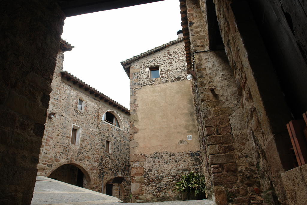 Can Salgueda Santa Pau Bilik gambar